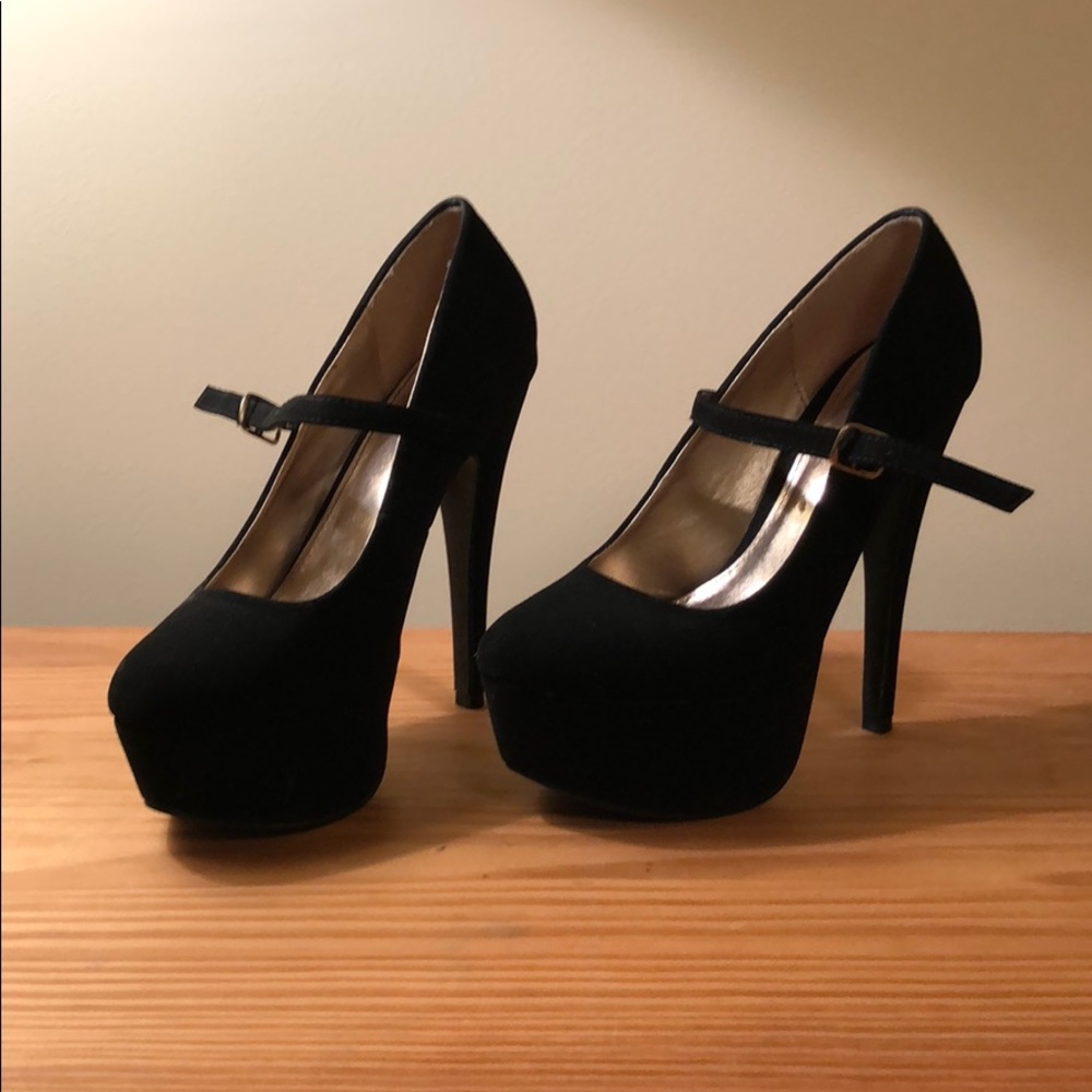 Black stilettos